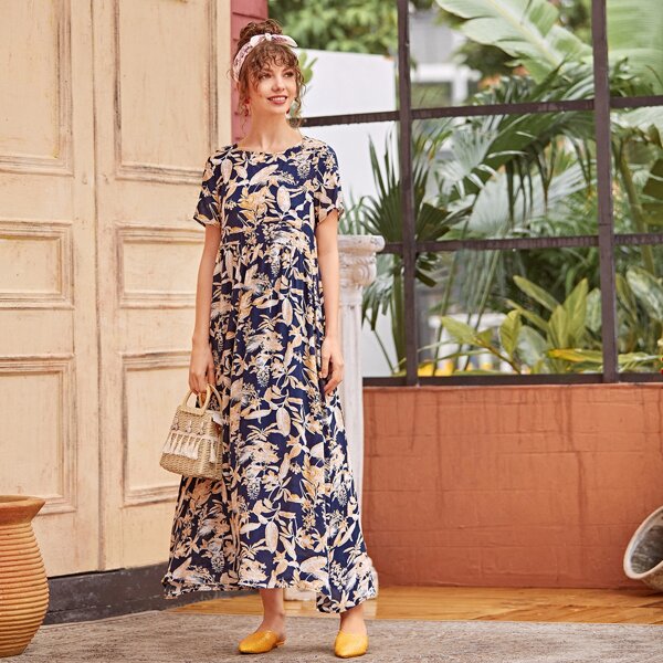 

Allover Plants A-line Dress, Multicolor
