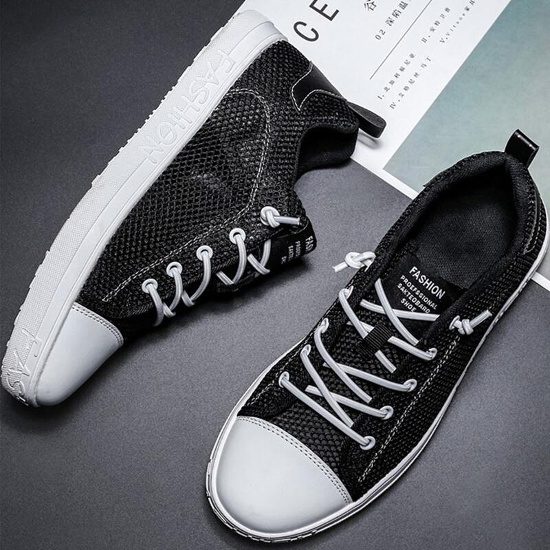 

Guys Lace-up Front Mesh Sneakers, Black