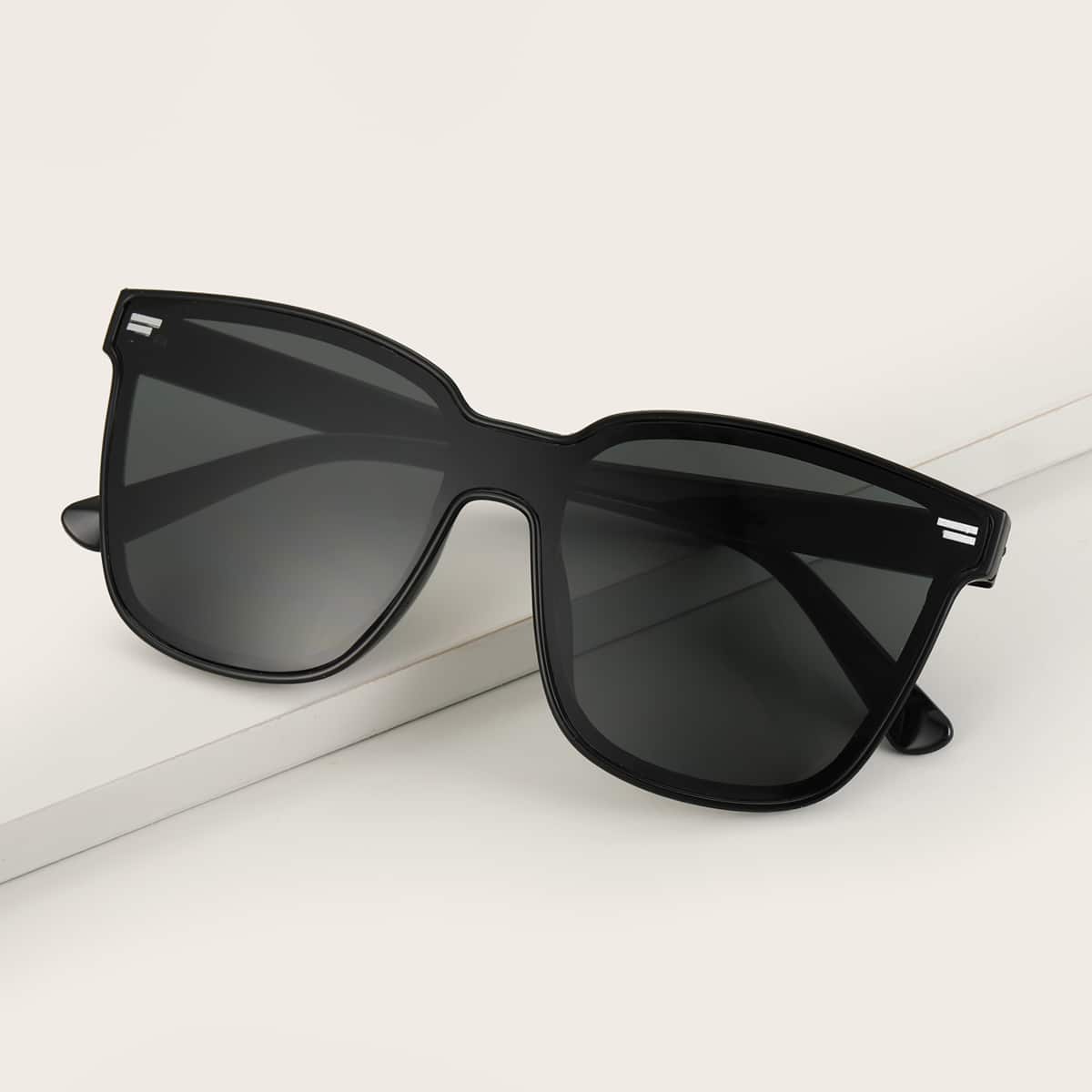 

Square Frame Sunglasses, Black