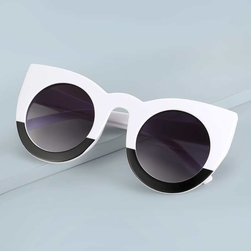 

Color Block Frame Sunglasses, Black and white