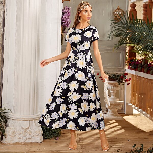 

All Over Floral Print A-Line Dress, Multicolor