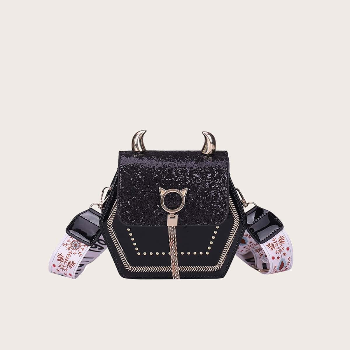 

Guitar Strap Horn Crossbody Bag, Black