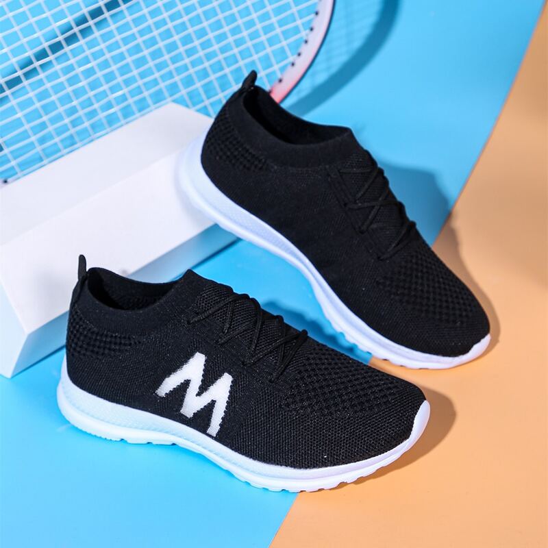 

Lace-up Front Low Cut Knit Sneakers, Black
