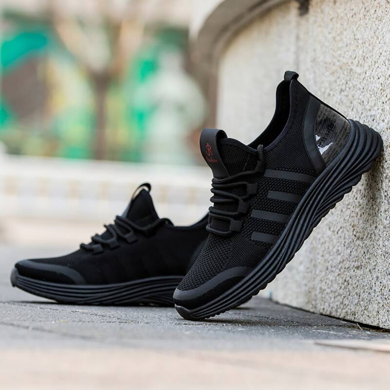 

Guys Lace-up Front Low Cut Sneakers, Black