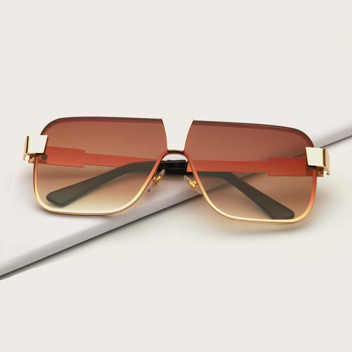 

Square Frame Sunglasses, Brown