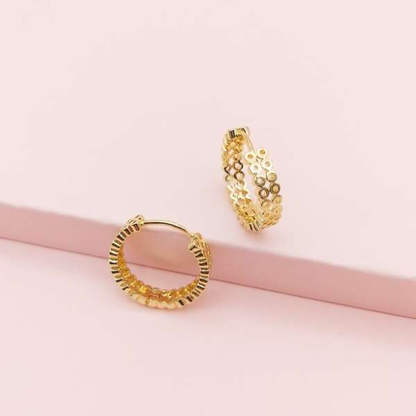 

Hollow Out Hoop Earrings, Gold