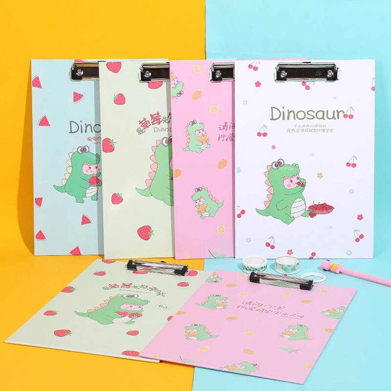 

1pc Cartoon Random Clipboard, Multicolor