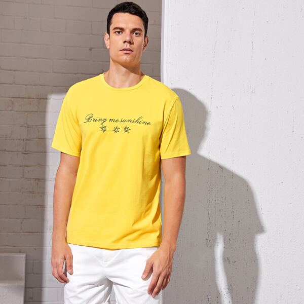 

Men Slogan Graphic Tee, Yellow