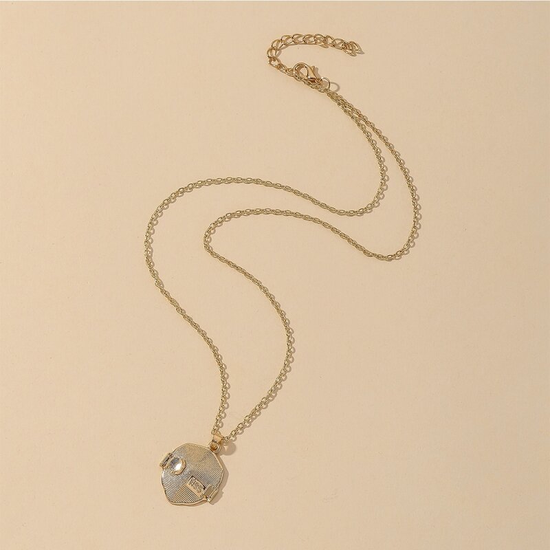 

Guys Metal Charm Necklace, Gold