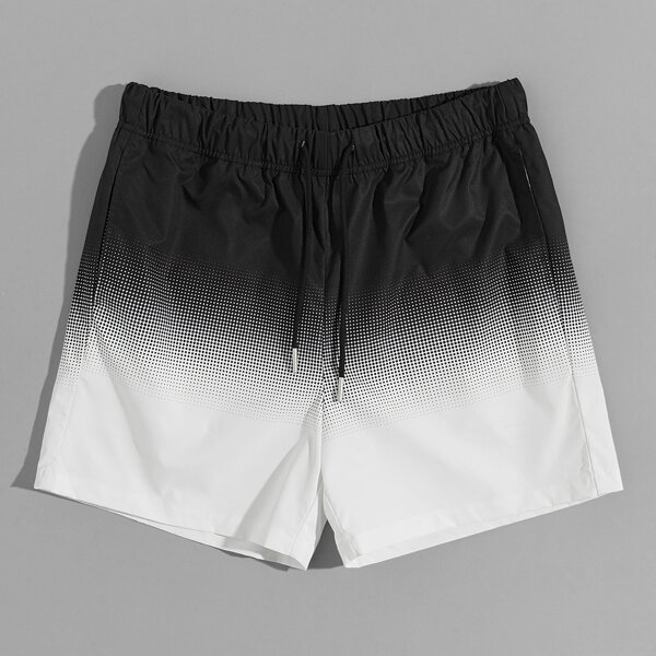 

Men Drawstring Waist Patch Pocket Ombre Shorts, Black and white