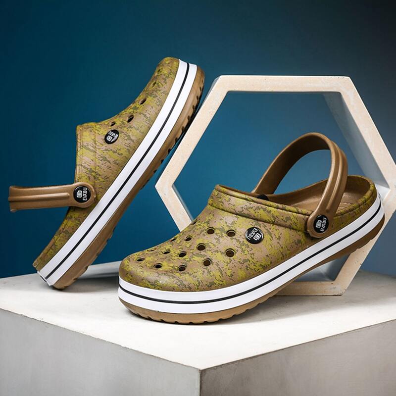 

Guys Hollow Out Slingback Sandals, Khaki