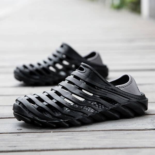 

Men Cut Out Slip On Sandals, Black