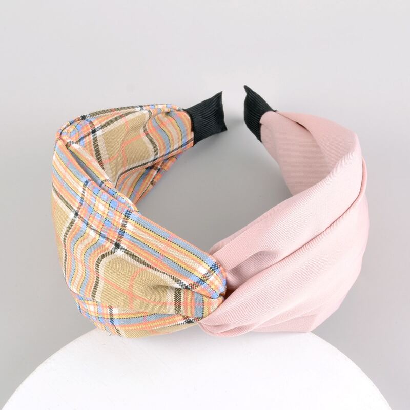 

Plaid Panel Hair Hoop, Multicolor