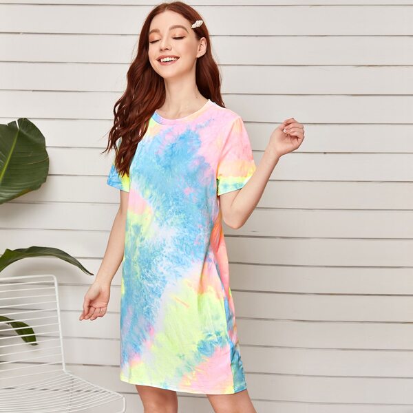 

Tie Dye Crew Neck Night Dress, Multicolor