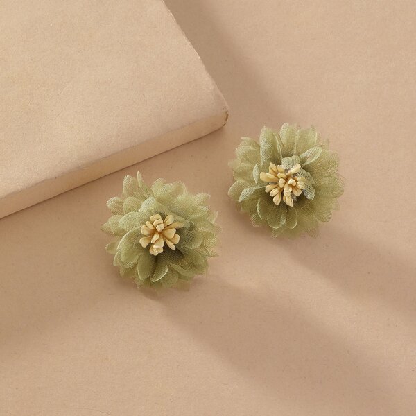 

Flower Stud Earrings