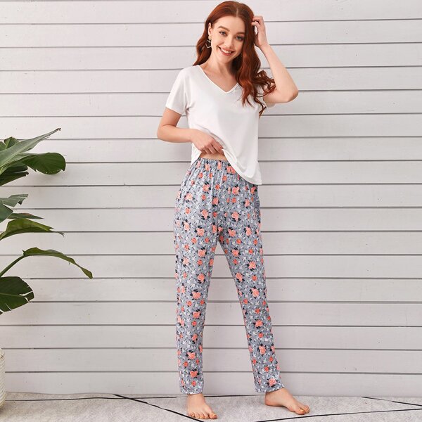

Solid Tee & Floral Pants PJ Set, Multicolor