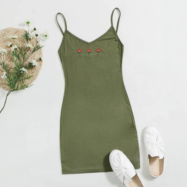 

Floral Embroidered Dress, Army green