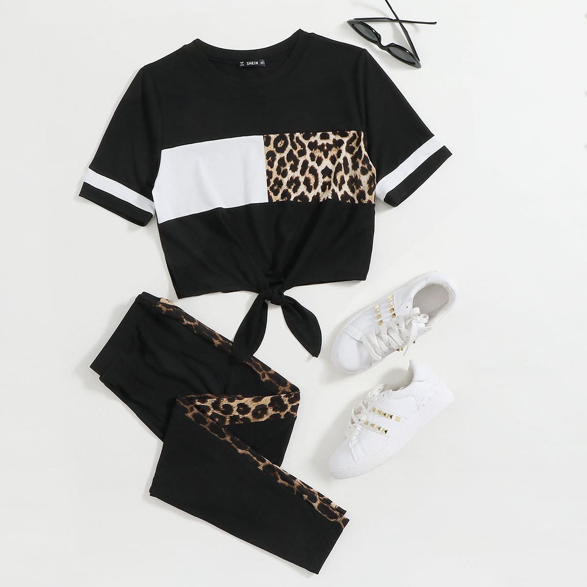 

Leopard Patternblock Self-Tie Tee and Leggings Set, Black