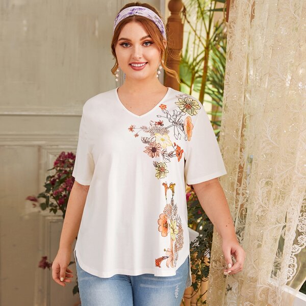 

Plus Curved Hem Floral Print Top, White