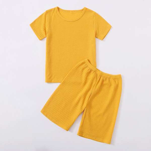 

Boys Solid Tee With Shorts PJ Set, Yellow