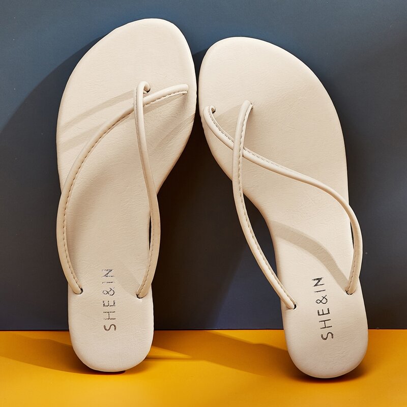 

Minimalist Wide Fit Flip Flops, Beige
