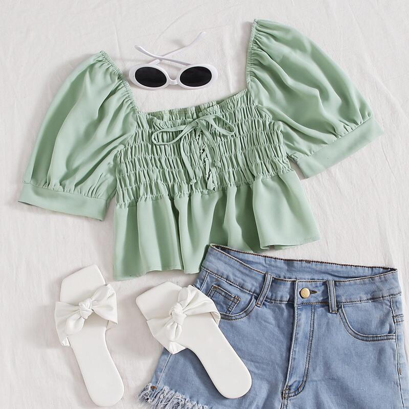 

Lace Up Shirred Crop Blouse, Green