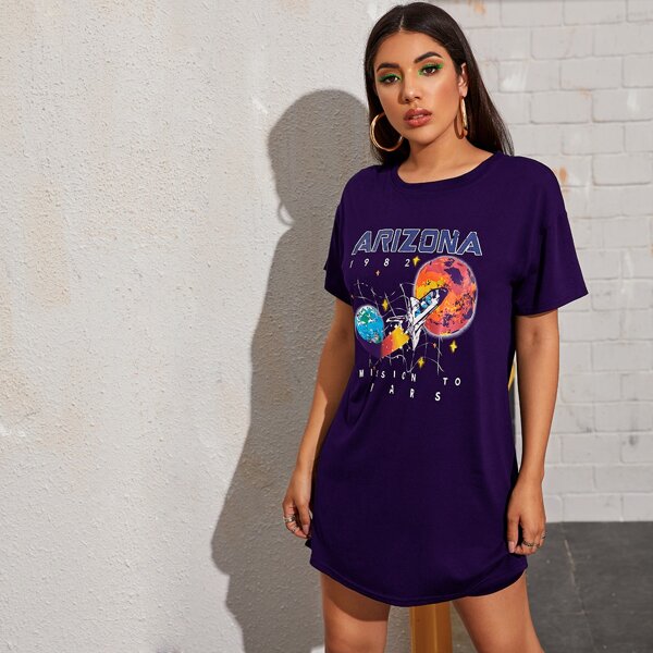 

Letter And Graphic Print Tee Dress, Purple