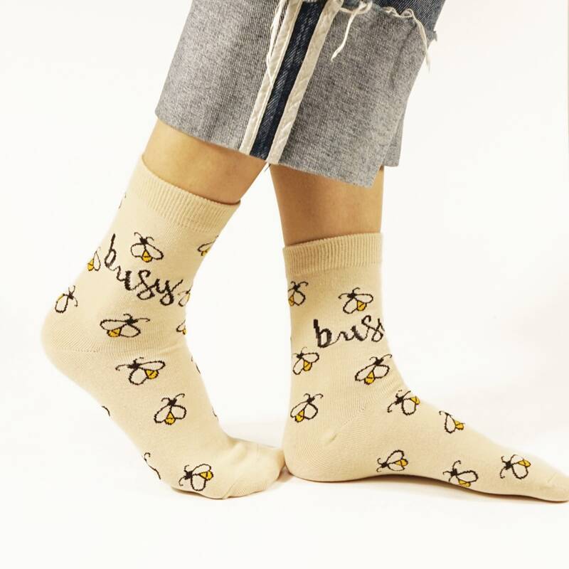 

Bee Pattern Socks, Beige