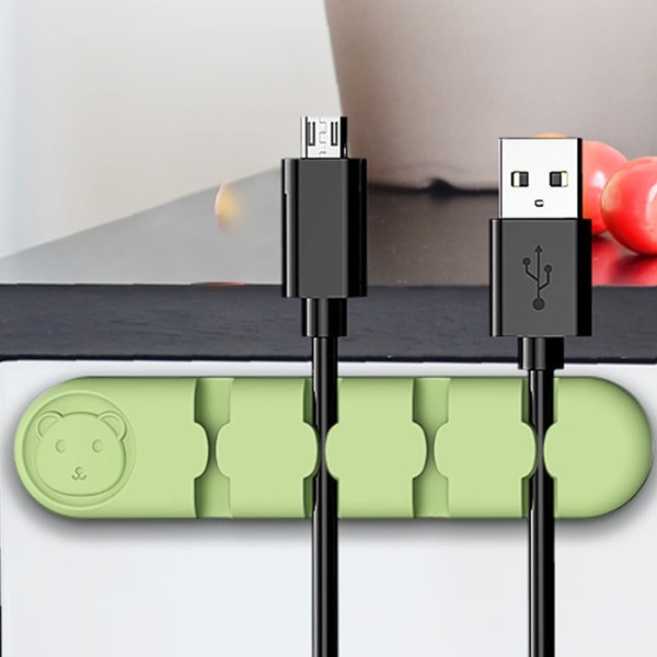 

Bear Pattern Data Line Organizer, Green