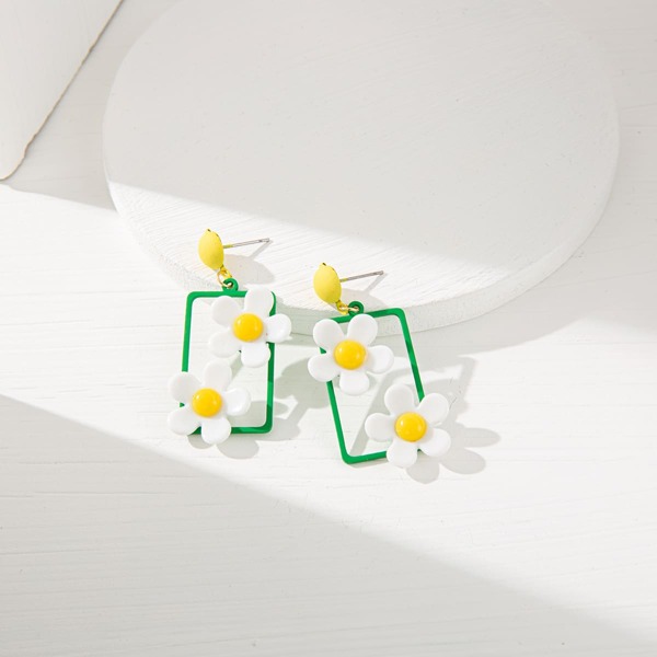 

Flower Drop Earrings, Multicolor