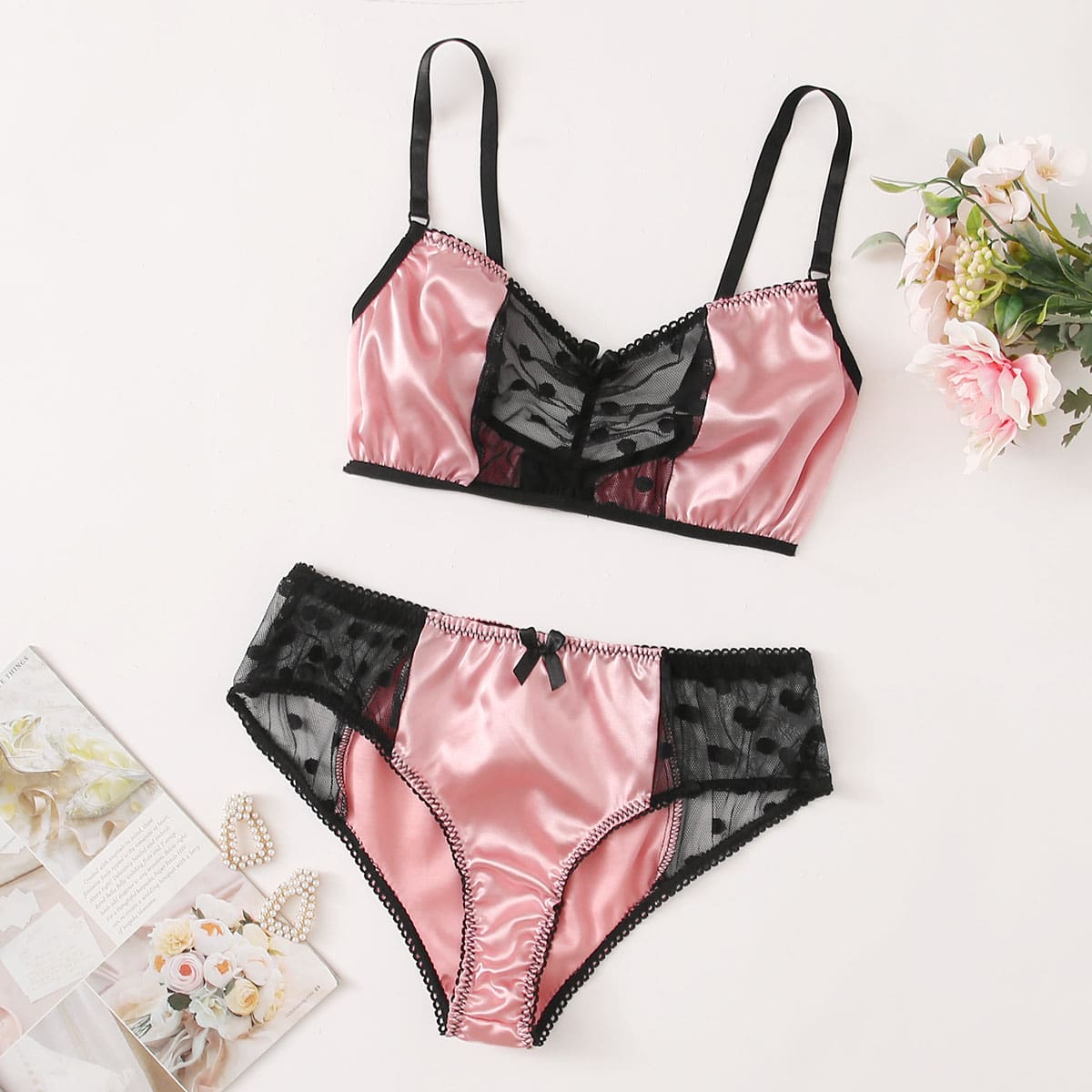 

Contrast Mesh Satin Lingerie Set, Multicolor