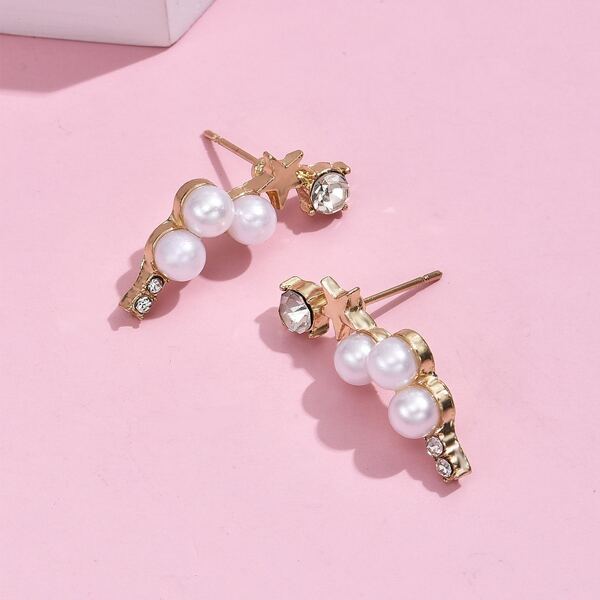 

Faux Pearl Stud Earrings, White