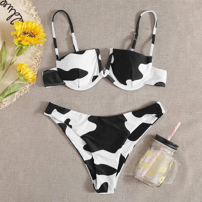 

Cow Pattern V Wired Underwire Bikini Swimsuit, Black and white