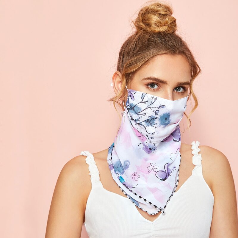 

Floral Pattern Sun Protection for the Face, Blue