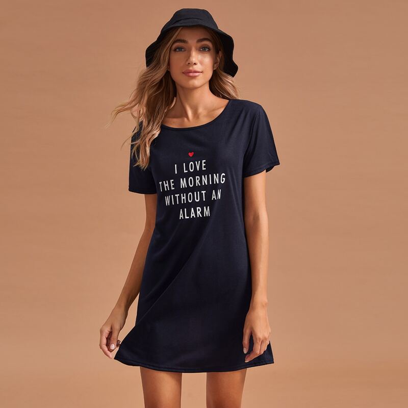 

Heart & Slogan Graphic Night Dress, Navy blue