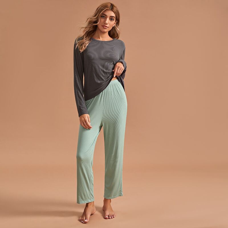 

Drop Shoulder Tee & Pants PJ Set, Multicolor