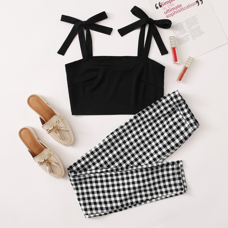 

Knotted Shoulder Crop Cami Top & Gingham Pants Set, Black and white