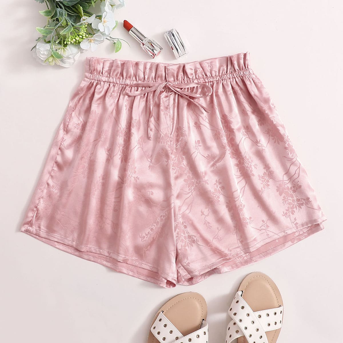 

Jacquard Frill Trim Shorts, Pink