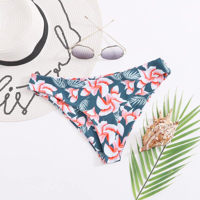 

Floral Print Bikini Panty, Blue
