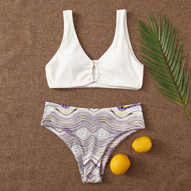

Wave Print Rib Cut-out Bikini Swimsuit, Multicolor
