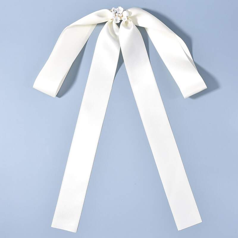 

Bow Knot Decor Hair Clip, White