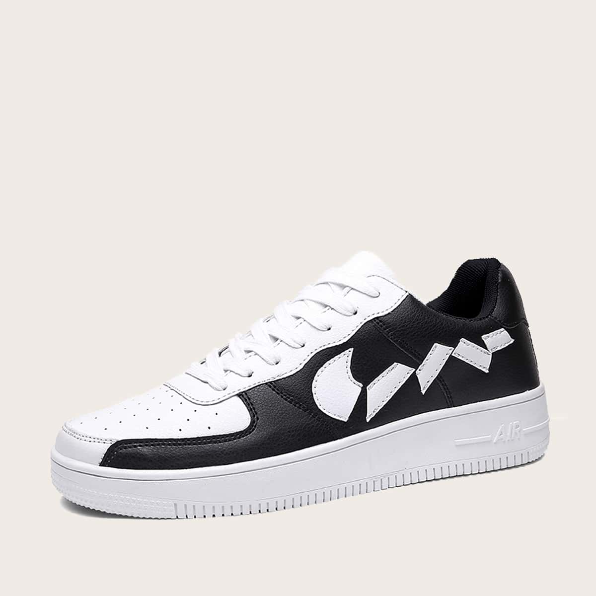 

Guys Lace-up Front Colorblock Sneakers, Black and white