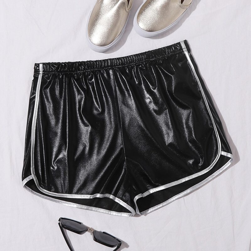 

Contrast Binding Metallic Dolphin Shorts, Black
