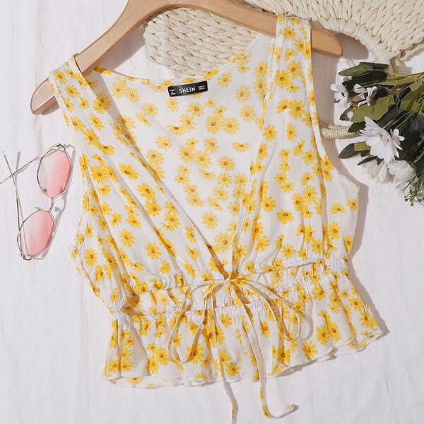 

Tie Front Cut-out Daisy Floral Peplum Top, Multicolor