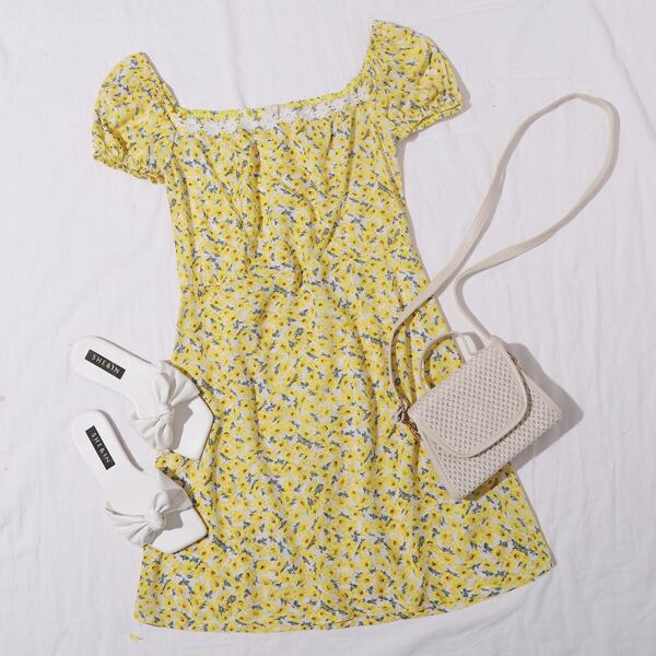 

Floral Applique Puff Sleeve Dress, Yellow