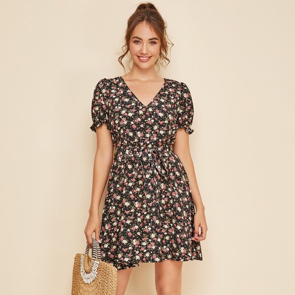 

Puff Sleeve Ditsy Floral Belted Dress, Multicolor