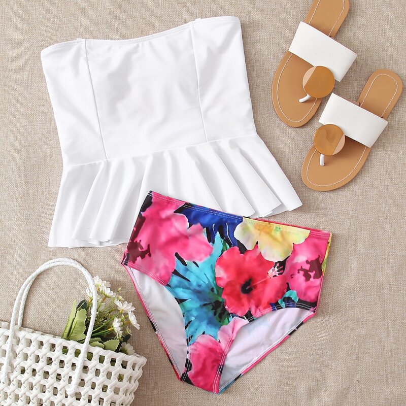 

Floral Ruffle Hem Bandeau Bikini Swimsuit, Multicolor