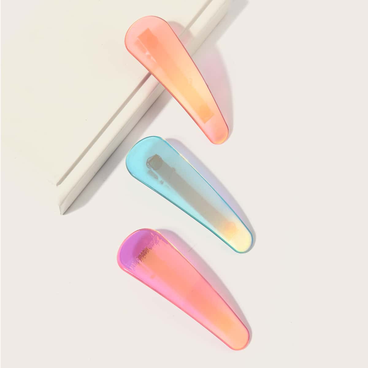 

3pcs Acrylic Hair Clip, Multicolor