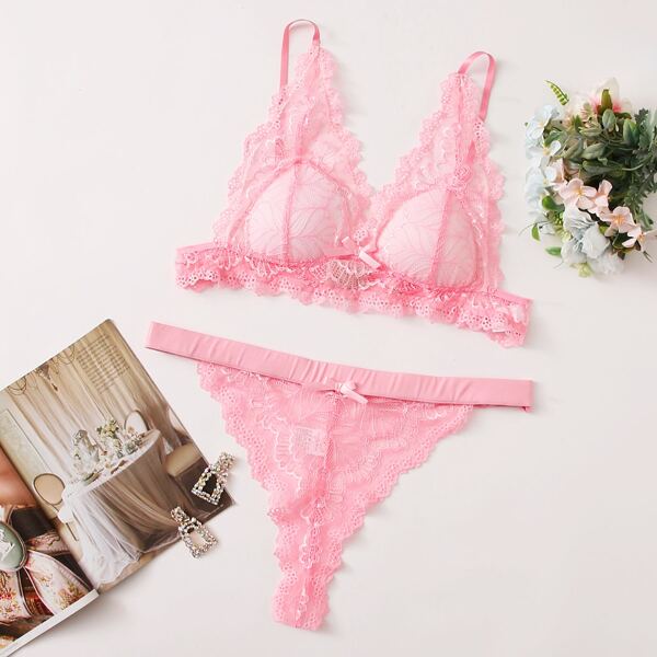 

Plus Floral Lace Lingerie Set, Pink