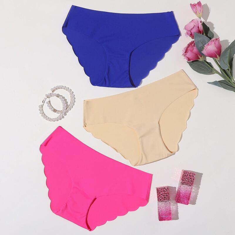 

Seamless Scalloped Panty Set - 3 Pack, Multicolor